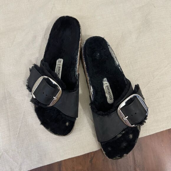 BIRKENSTOCK Madrid Big Buckle Shearling in Black Oiled Leather EU 39 US 8-8.5 N - Picture 1 of 13